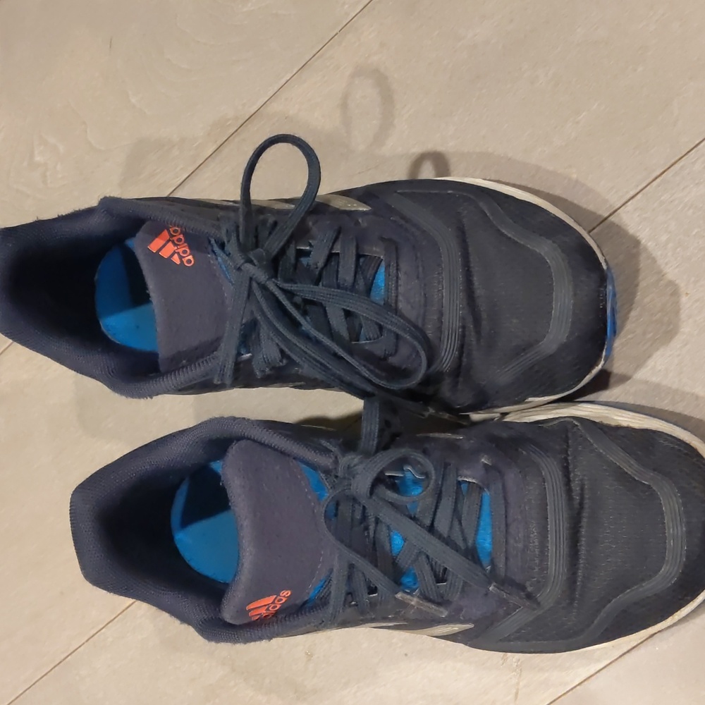 Boy's Adidas